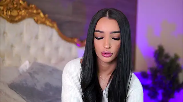 DeniseDevilles online show from 02/11/25, 08:26