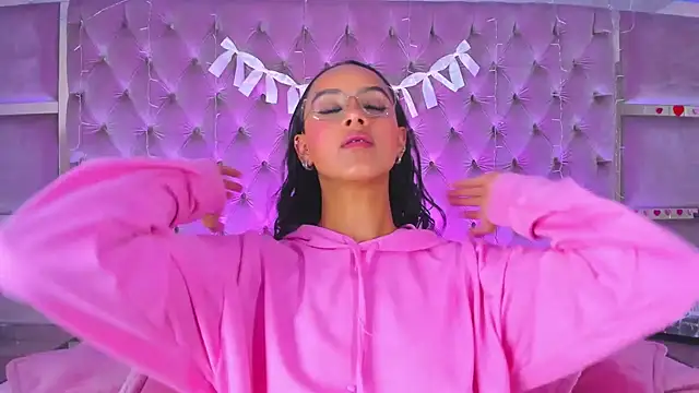 Harii 02 online show from 02/25/25, 06:47