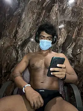 rony6663 online show from 10/15/25, 09:53