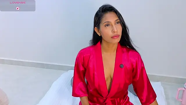 Anna risse online show from 04/14/26, 05:13