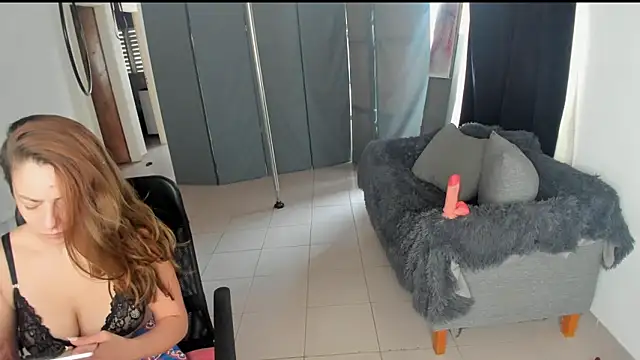 jessiburningheels online show from 01/19/25, 04:46