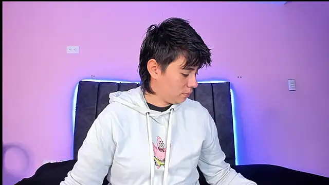 AbbySmiitth  online show from 02/04/25, 12:22