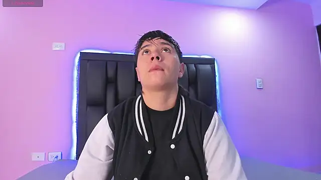 AbbySmiitth  online show from 02/22/25, 06:30