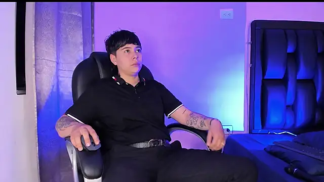 AbbySmiitth  online show from 03/07/25, 12:12