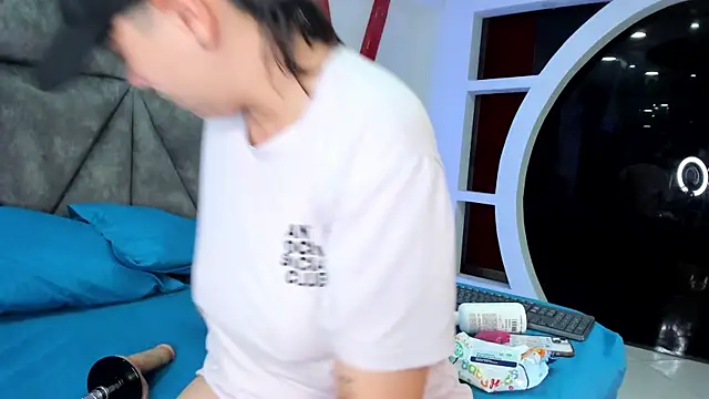 AbbySmiitth  online show from 04/17/26, 10:46