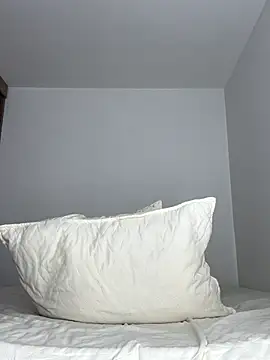 serge 7 online show from 10/01/25, 07:31