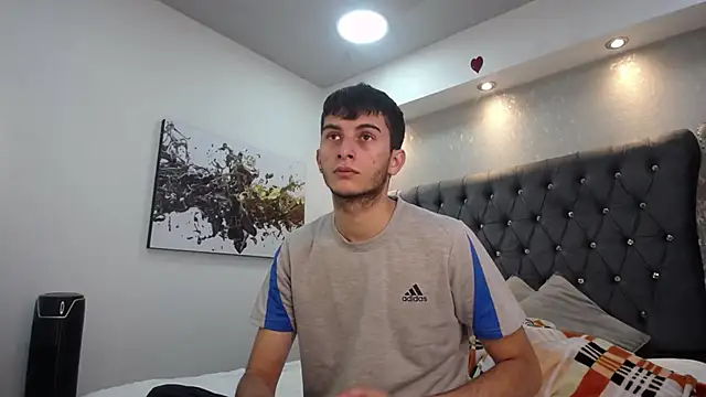 Snapshot of MrWilliseo chatting on 03/14/25, 07:44 MrWilliseo online show from 03/14/25, 07:44