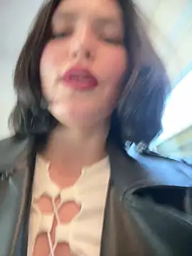 meow girl online show from 12/27/24, 10:23