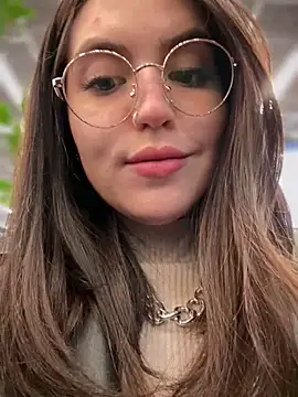 meow girl online show from 10/21/25, 11:00