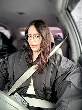 meow girl online show from 01/11/26, 11:59