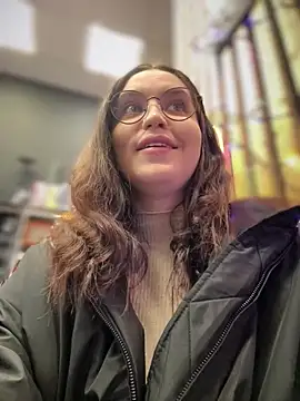 meow girl online show from 01/17/26, 09:14