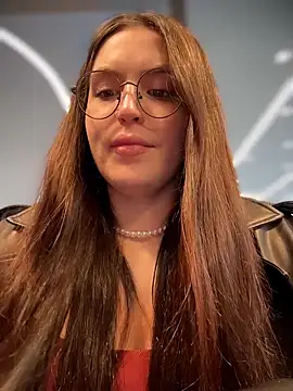 meow girl online show from 03/02/26, 12:01