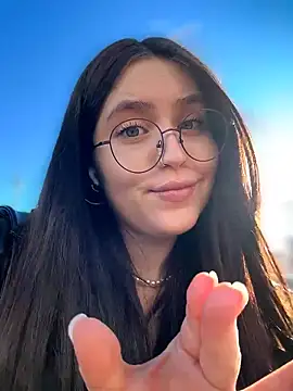 meow girl online show from 03/07/26, 12:35