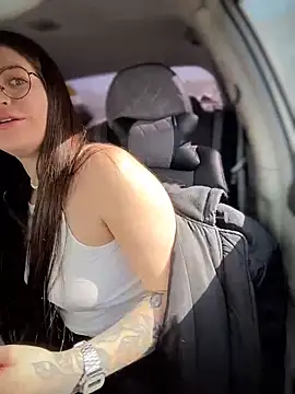 meow girl online show from 03/28/26, 10:59