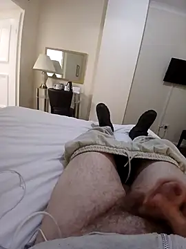 ADAMWILBY34 online show from 11/17/25, 09:04