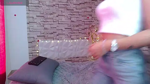 Vanse lust online show from 02/04/25, 09:10