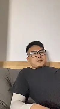 lixiaoshuai8 online show from 03/04/25, 03:15