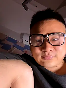 lixiaoshuai8 online show from 12/03/25, 04:05