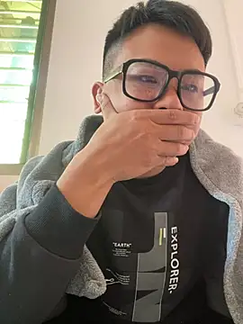 lixiaoshuai8 online show from 01/19/26, 04:38