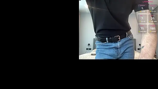 cute mark online show from 01/11/26, 11:37