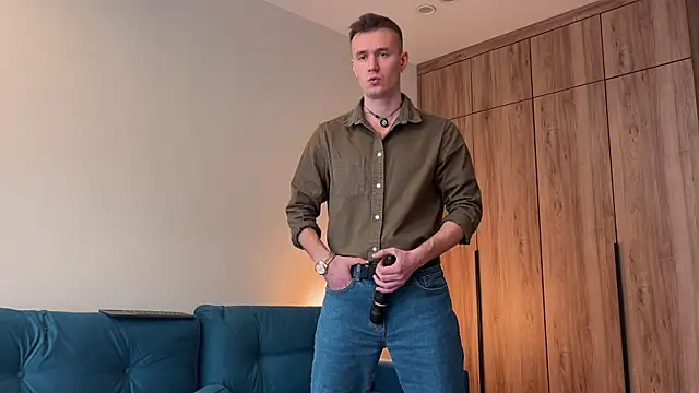 cute mark online show from 04/15/26, 06:31