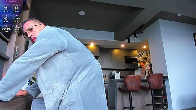 Maximo Marcelo online show from 01/15/26, 12:10