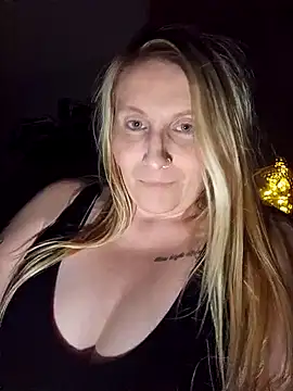 Snapshot of Northern_Tease chatting on 01/19/25, 10:06 Northern Tease online show from 01/19/25, 10:06