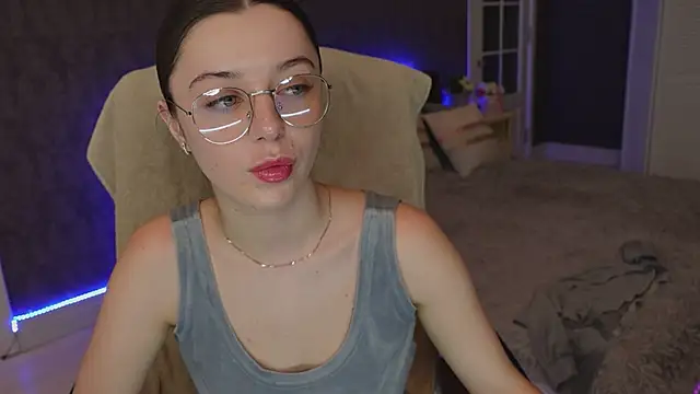 DinaCandy online show from 03/09/25, 02:43