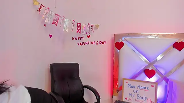 HayamiKioto online show from 02/04/25, 12:33