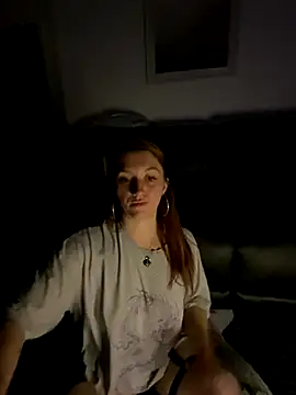 Snapshot of Stoner_BarbieXX chatting on 10/19/25, 10:21 Stoner BarbieXX online show from 10/19/25, 10:21