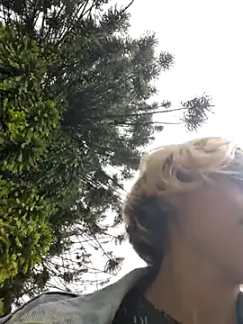 Snapshot of Public_Katrisha chatting on 02/12/26, 02:23 Public Katrisha online show from 02/12/26, 02:23