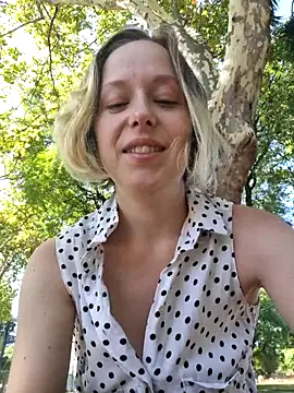 Snapshot of Public_Katrisha chatting on 02/13/26, 01:18 Public Katrisha online show from 02/13/26, 01:18