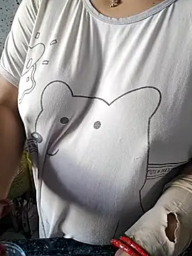 milf-kaira online show from 03/03/25, 03:08