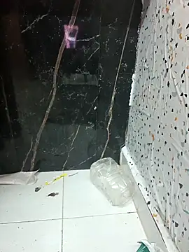 milf-kaira online show from 10/15/25, 04:56