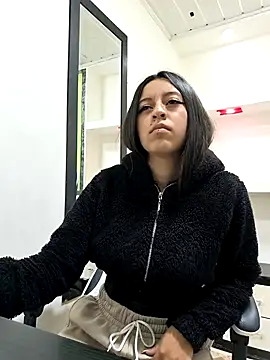 zoe connor19 online show from 09/30/25, 07:19