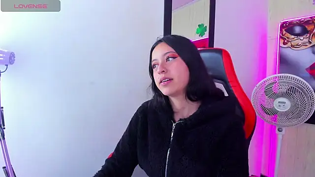 zoe connor19 online show from 10/02/25, 08:27