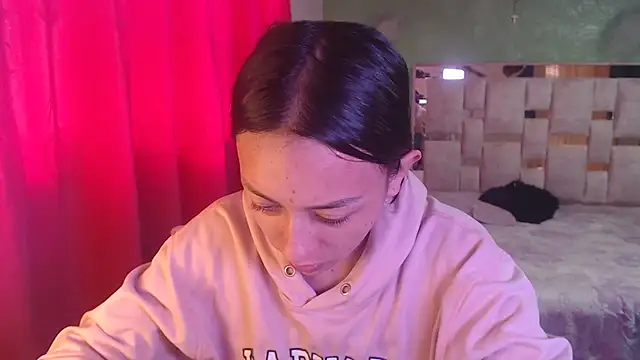 Little aphrodite online show from 11/29/25, 09:40