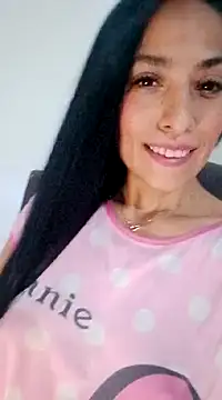 chloewildd  online show from 12/18/24, 04:53