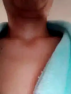 chloewildd  online show from 01/09/25, 12:41