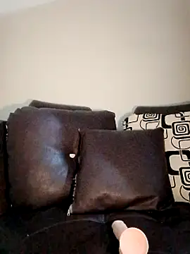 chloewildd  online show from 01/11/25, 12:22