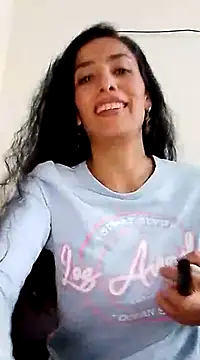 chloewildd  online show from 03/20/25, 09:56