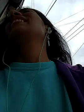 chloewildd  online show from 09/14/25, 05:01