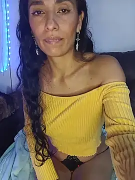 chloewildd  online show from 06/07/26, 11:19