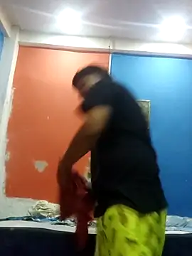 Tu papi 69  online show from 11/24/25, 11:04