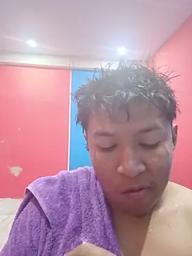 Tu papi 69  online show from 05/29/26, 01:36