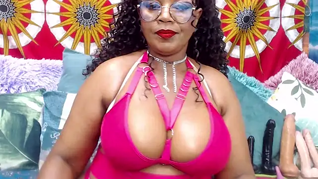 Snapshot of MATURExxxASS chatting on 06/11/26, 12:36 MATURExxxASS online show from 06/11/26, 12:36