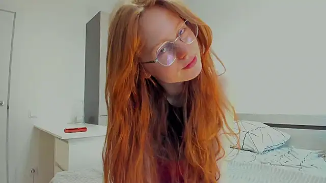 Fire Luna online show from 03/05/25, 06:54