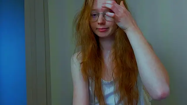 Fire Luna online show from 03/06/26, 05:48