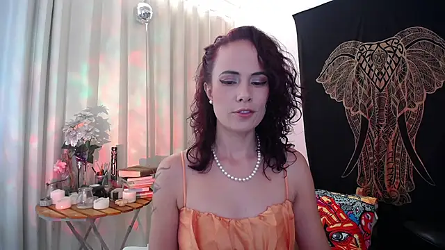 AmaRiv online show from 12/31/24, 01:52