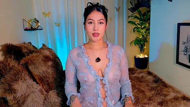 Kaaiiri online show from 03/19/26, 04:33